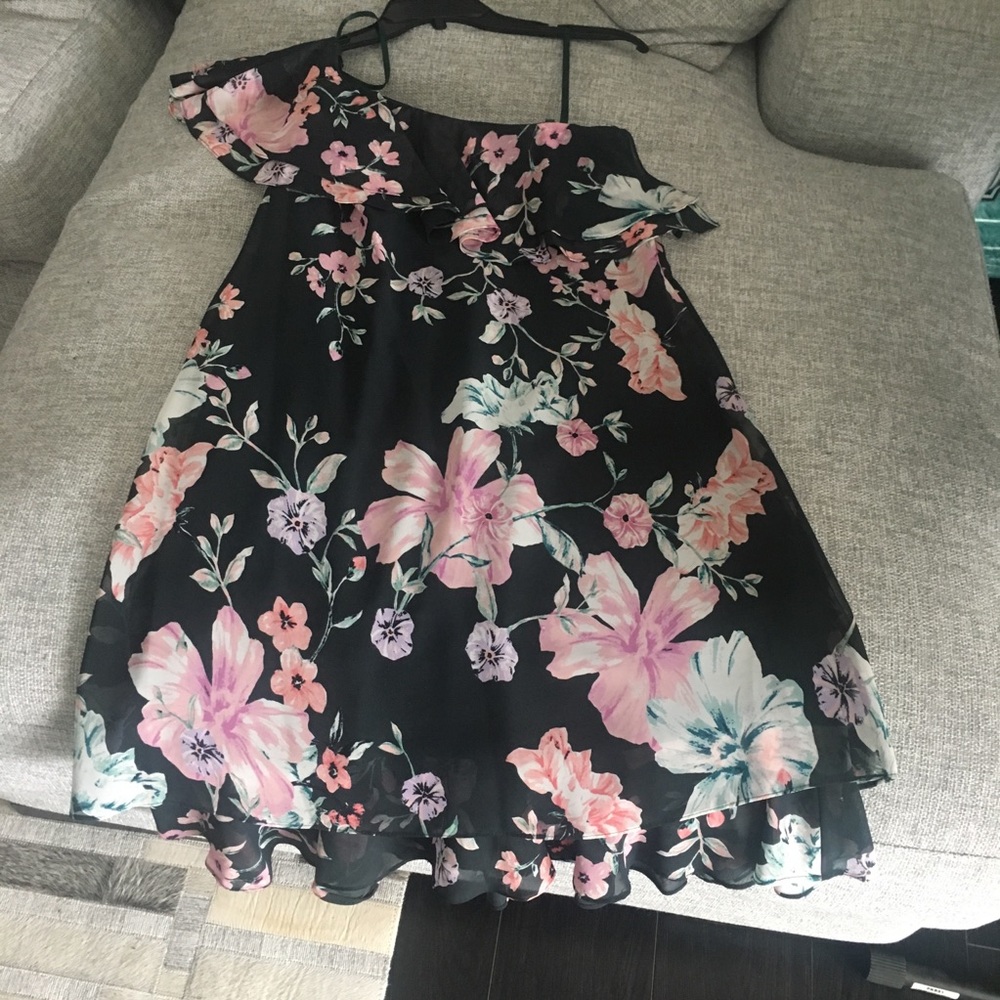 Eliza j flowery flowy feminine dress one shoulder